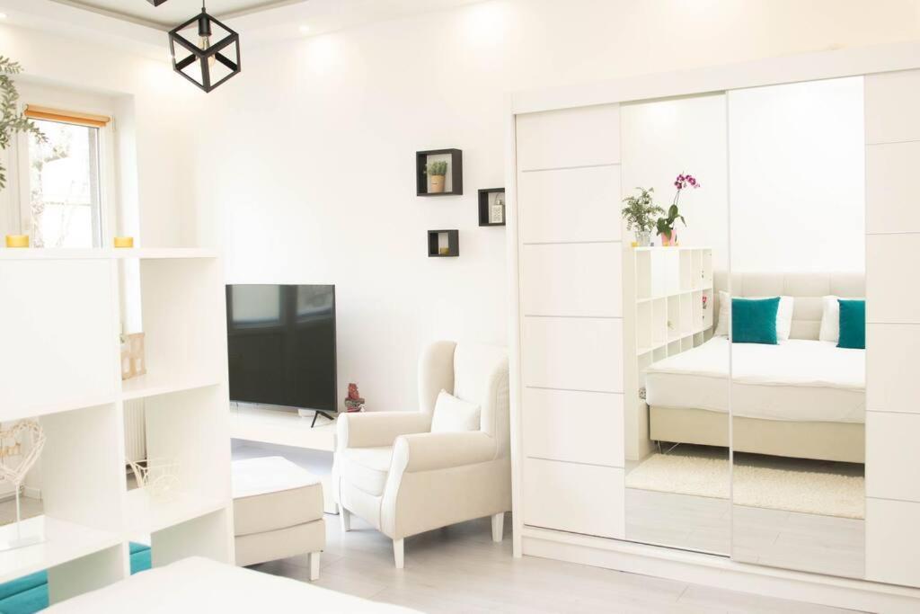 Cute And Sunny Studio - Central Location Σαράγεβο Εξωτερικό φωτογραφία