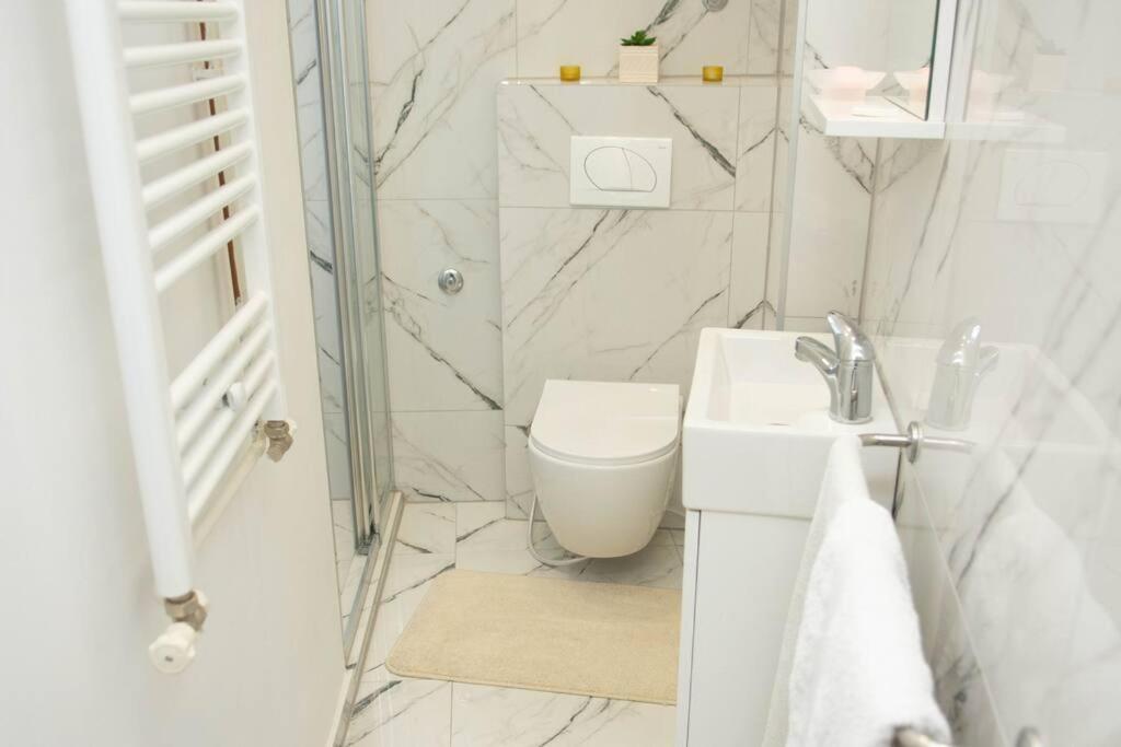 Cute And Sunny Studio - Central Location Σαράγεβο Εξωτερικό φωτογραφία